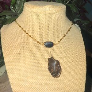 Layer protection stones in show